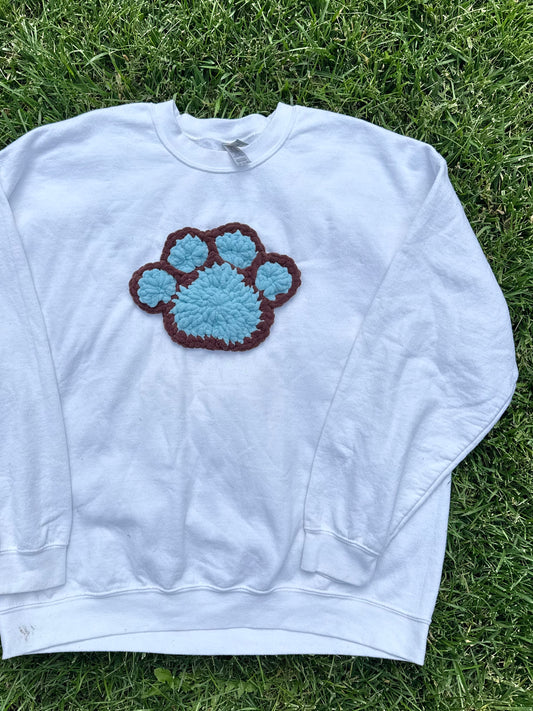 Crochet Paw Print Crewneck Sweatshirt – White/Blue/Brown– Size XL